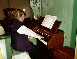 organist_002